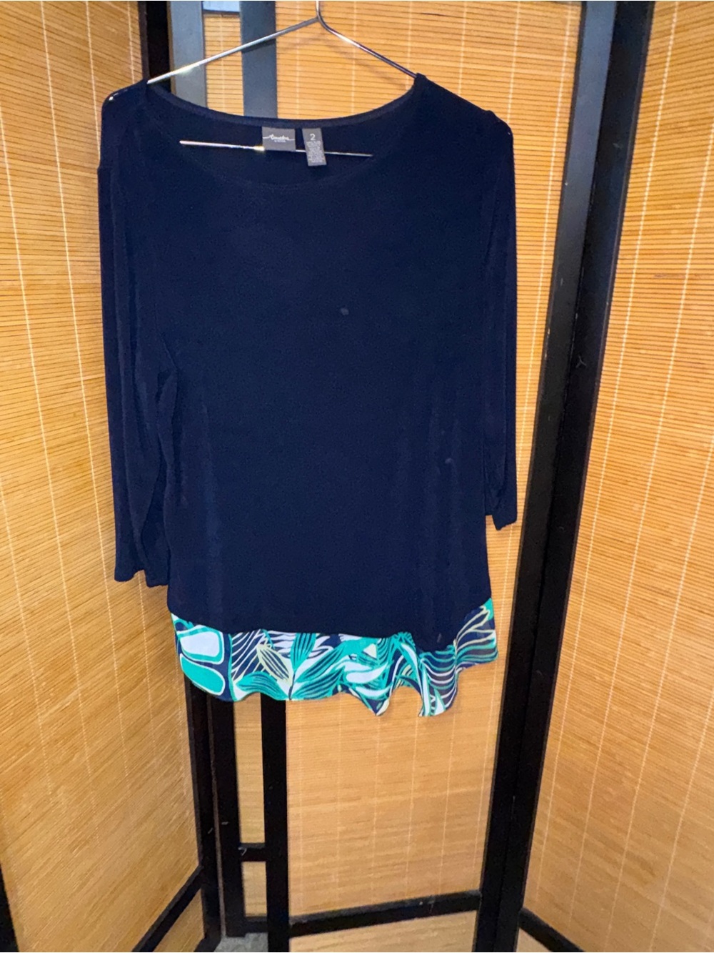 Travelers by Chico's Navy Blue 3/4 Sleeve Top Tropical Chiffon Hem Size 2 / L